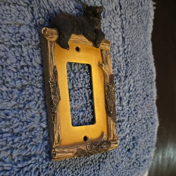 Bear-Themed Light Switch Cover Set - Black and Brown - Picture 6 of 15